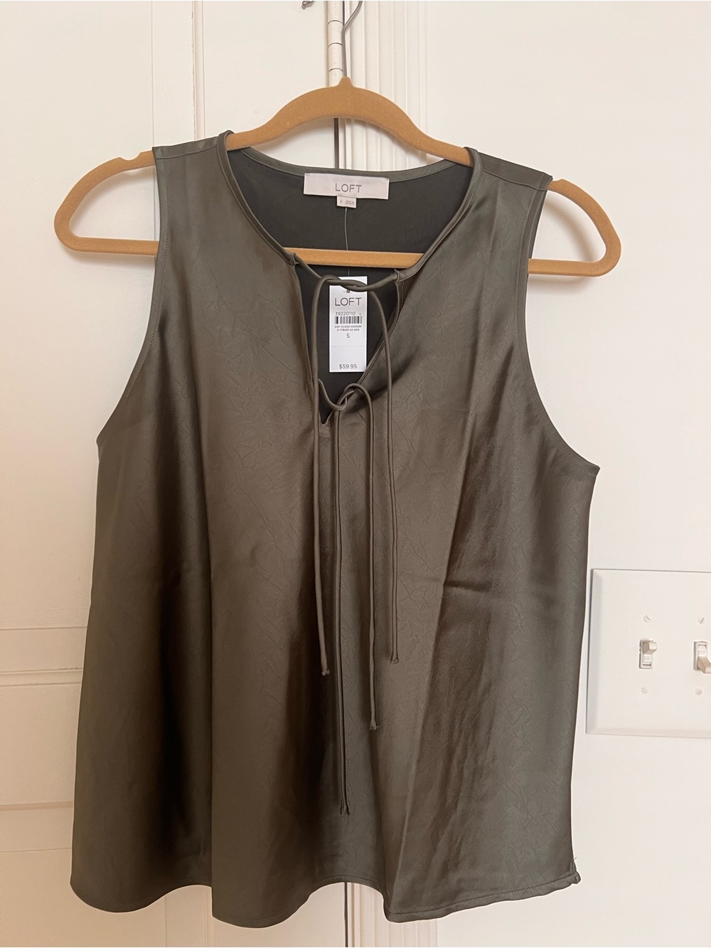 LOFT Olive Tie-Neck Sleeveless Camisole